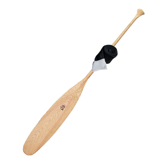 Pagaie Badger Paddle Tripper en bois de cerisier, forme ergonomique pour canoë ou kayak, finition lisse et naturelle.