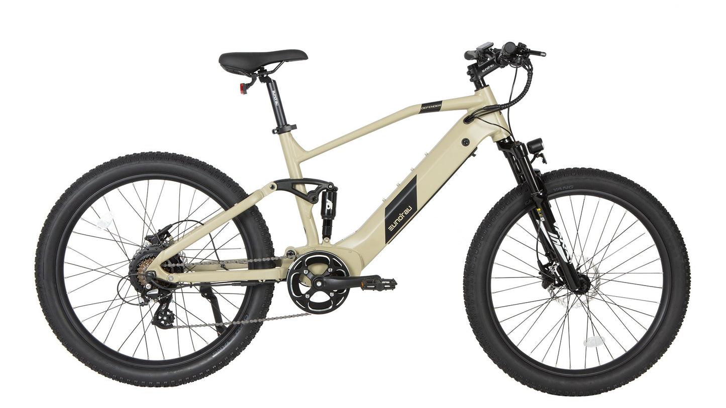 Vélo électrique E-Vélo EUNORAU QUEBEC Defender avec cadre noir, guidon, pneus et batterie intégrée.
