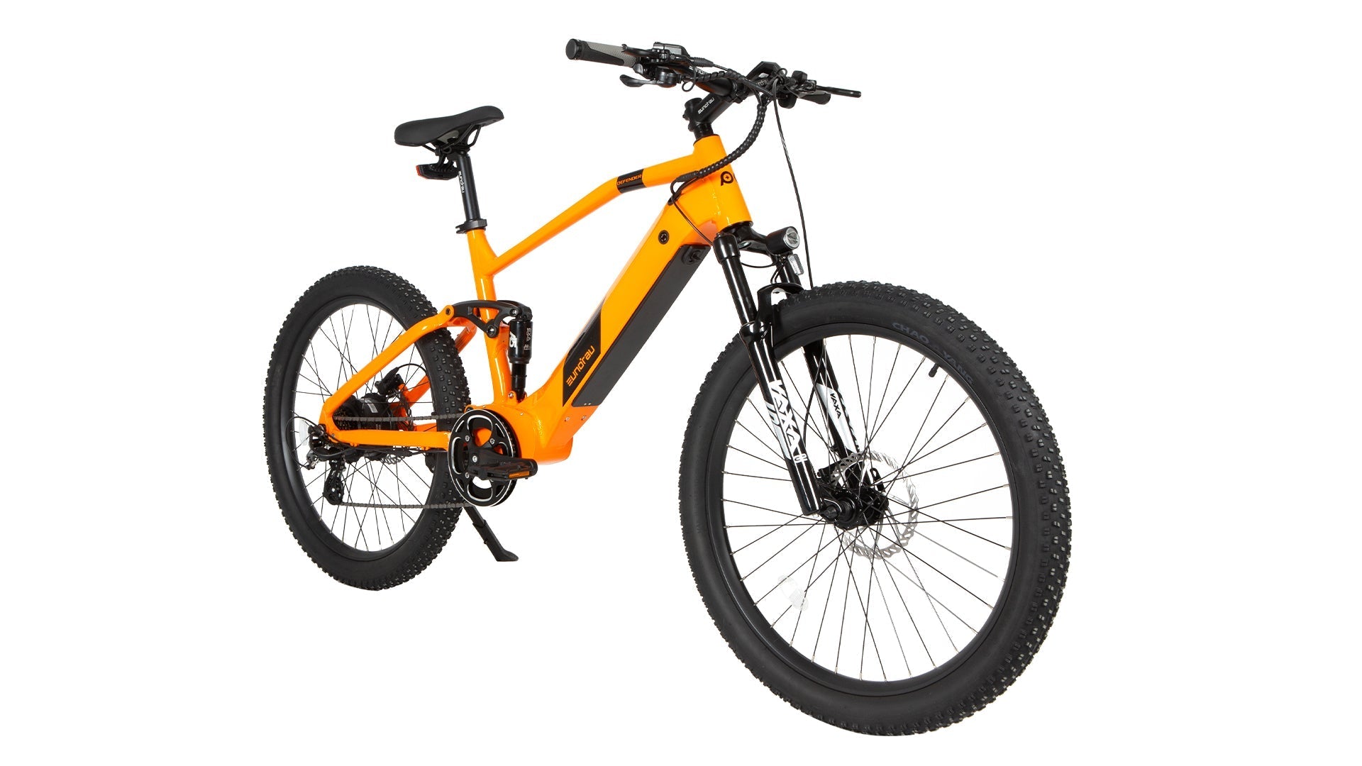 Vélo électrique Defender de la marque E-Vélo EUNORAU QUEBEC, cadre en métal noir, roues de 26 pouces, guidon et selle confortables