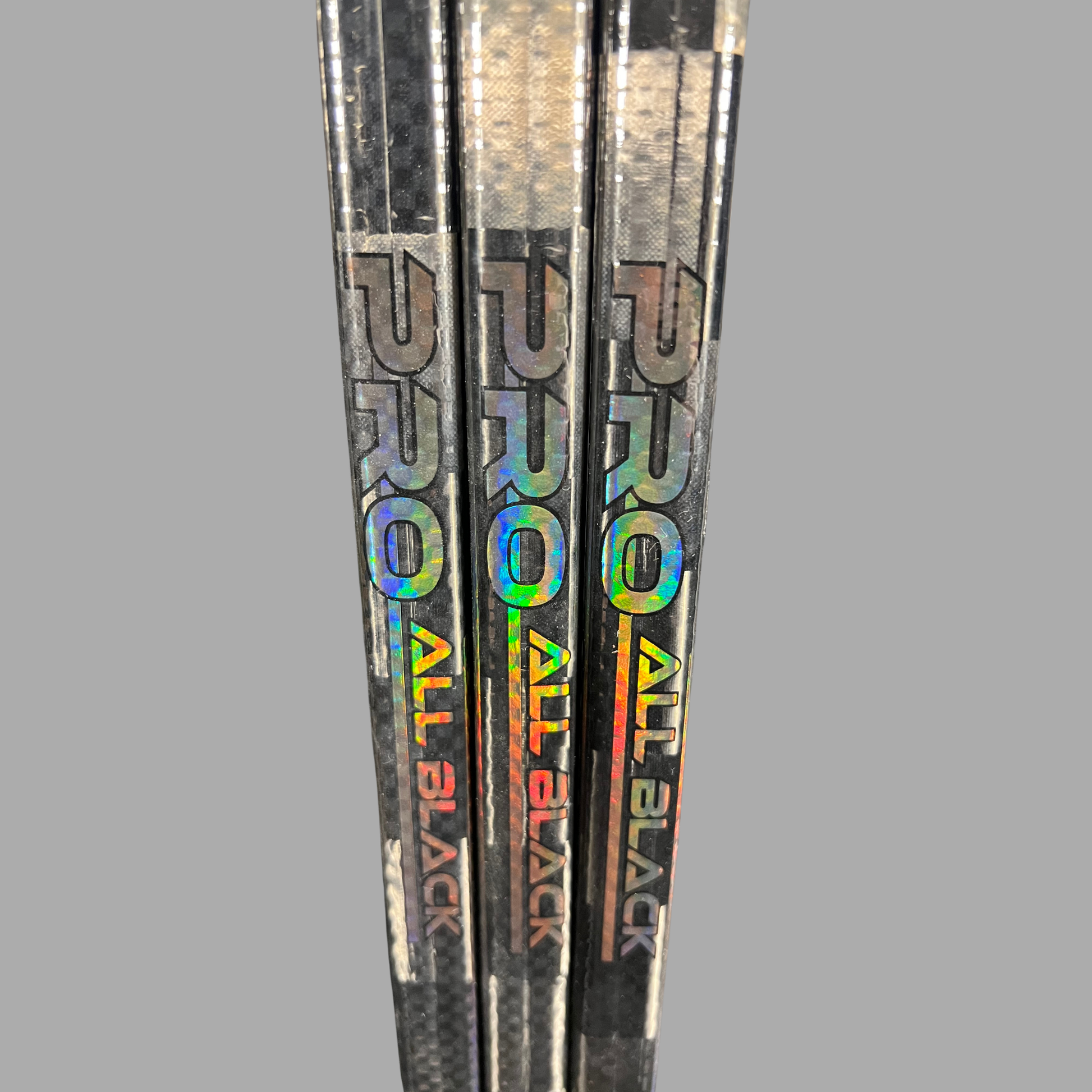 Gamme de bâtons de hockey Pro All Black V2 LabSports senior