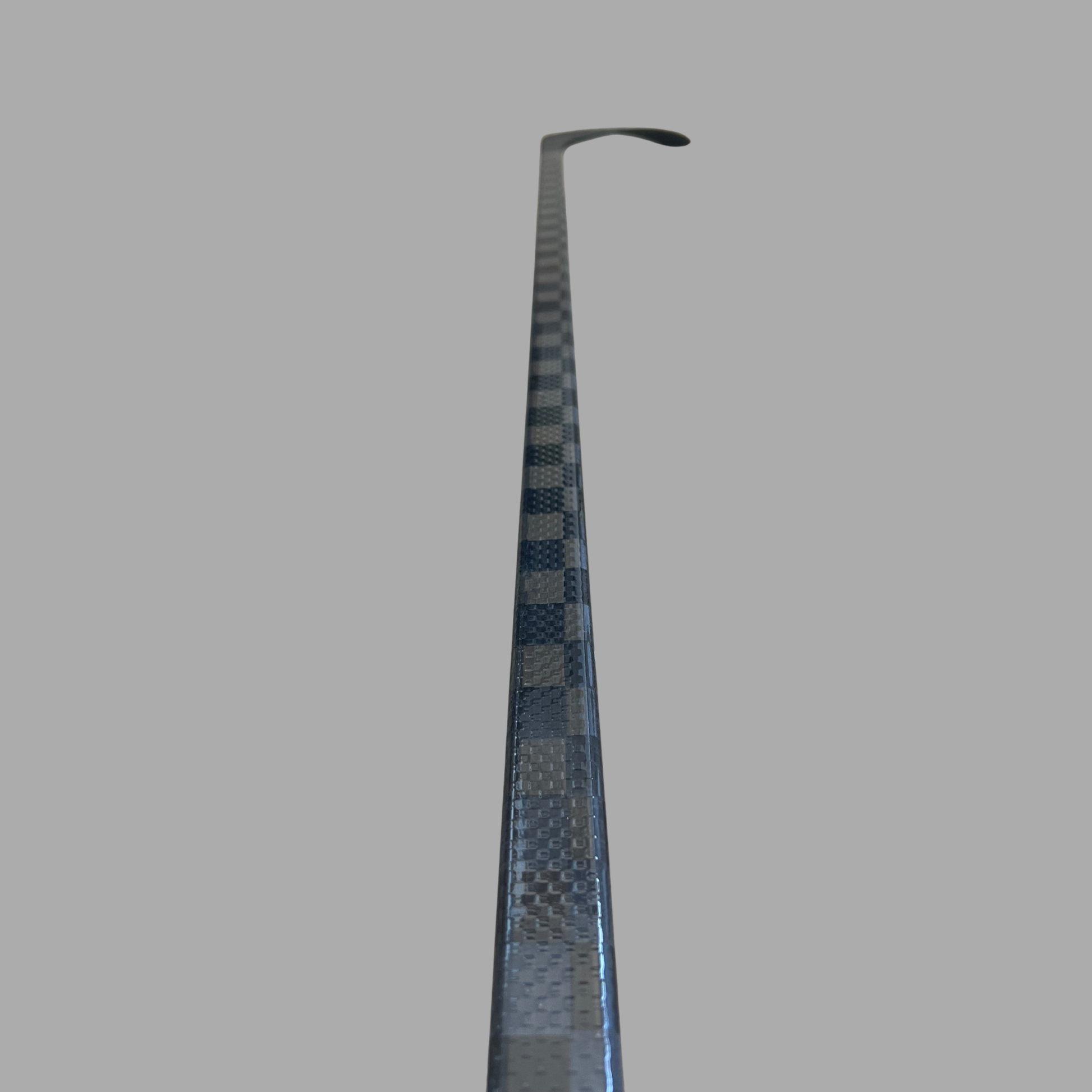 LabSports Pro All Black V1 hockey stick shaft design