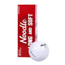 Ball de golf Noodle Long And Soft The Original ND21 de Golf Stuff, blanche, avec surface lisse et longue portée visible.