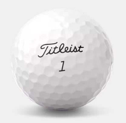 Balles de golf Titleist Pro V1 2025 Aim Performance, alignement et performance pour golf, marquage blanc avec logo Titleist.